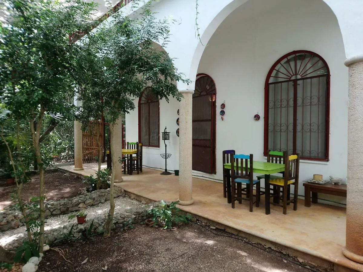 Hotel Casita Rustica En La Selva Cancún